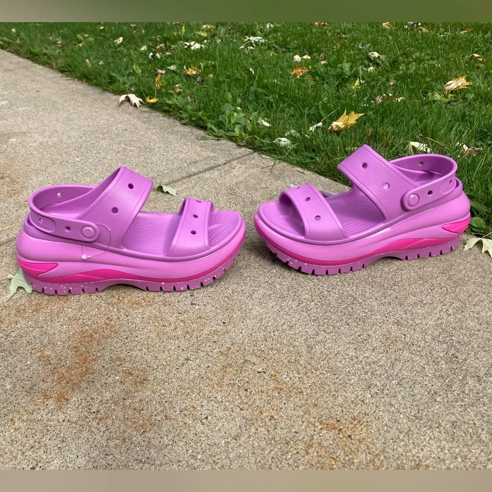 Crocs Mega Crush Platform Sandal Bubble Purple Pink NEW WITH TAGS